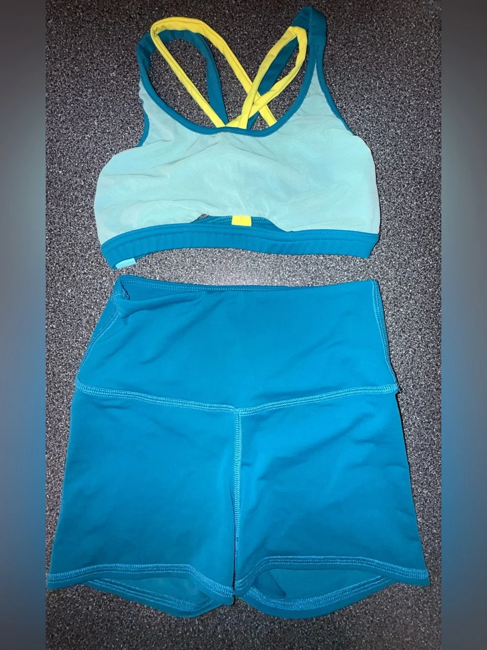Tiger Friday 2 Piece Dance Set Teal Top Size: Adult Small Bottom Size: Adult Med